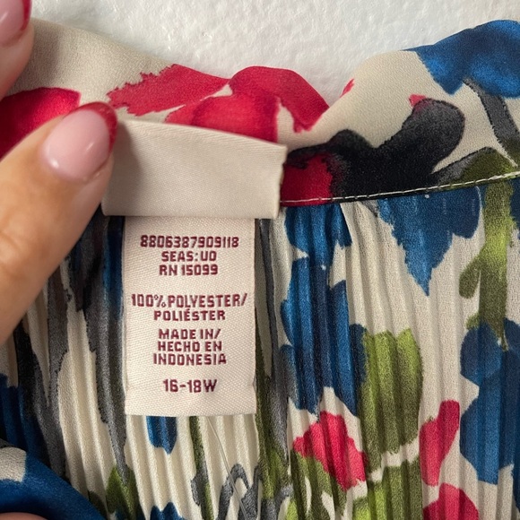 COVINGTON DRESSY FLORAL SHIRT TOP BLOUSE Pleated Flutter Sleeve Sz 16-18W Plus - Picture 4 of 8